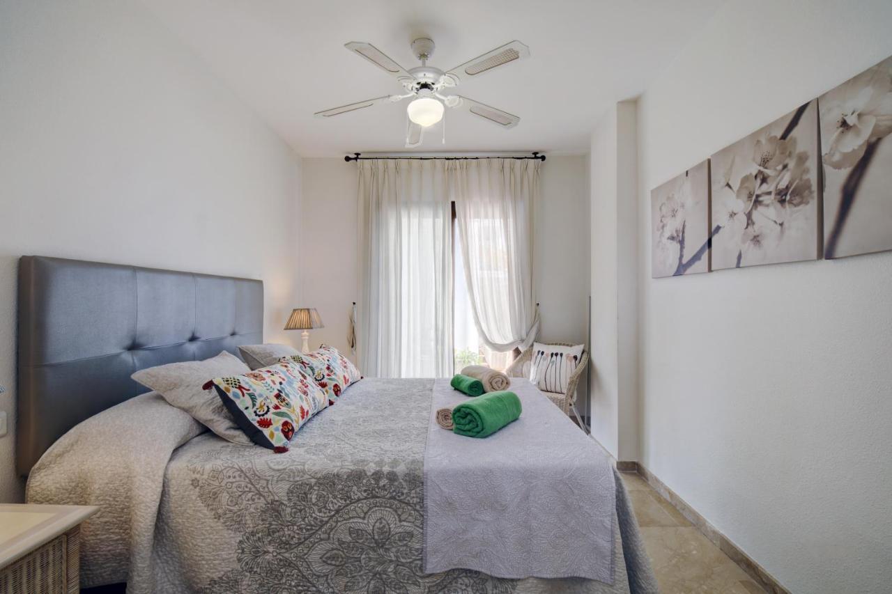 Apartamento 409 Marina Real Puerto De La Duquesa Playa Manilva Luaran gambar